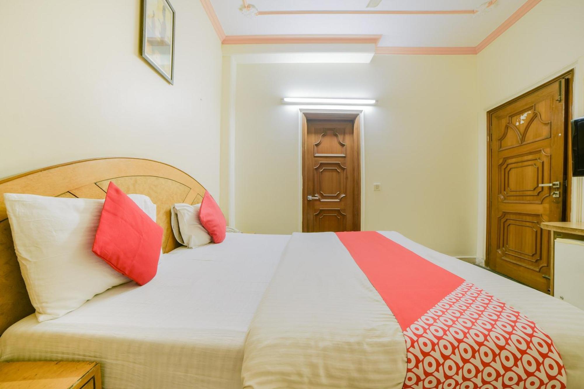 Super Hotel O Blue Sapphire Delhi New Delhi Ngoại thất bức ảnh